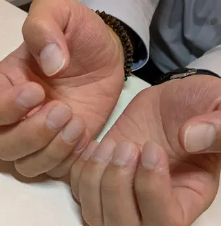 ネイル ジェヌインネイル 河内のネイルデザイン