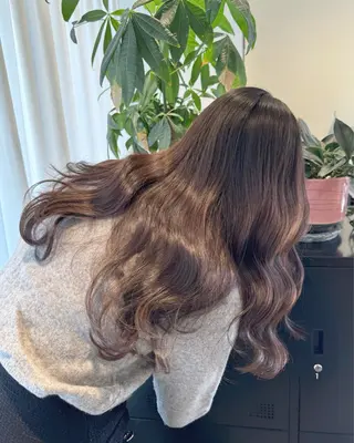 ロング カラー ayaka♡ 柔らかカラーのヘアスタイル