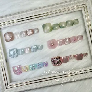 ネイル haleyume所属・shino🌟 痛ネイルのネイルデザイン