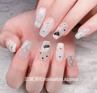 ネイル R inのネイルデザイン