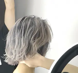 ショート Afinar　 tomoのヘアスタイル
