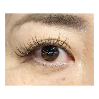 マツエク・マツパ MaaR所属・Asuka Mabuchiのヘアスタイル