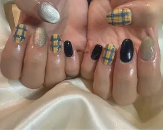 ネイル 藤井 里緒奈のネイルデザイン