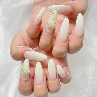 ネイル MoON...❤︎ MeGuのネイルデザイン