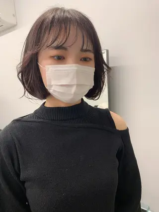 ショート カラー 透明感/オリーブ/ グレージュ/YUKAのヘアスタイル