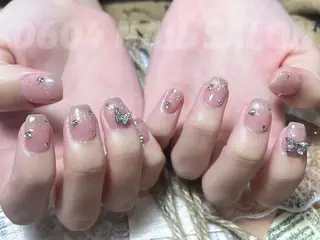 ネイル ishiro 🍂のネイルデザイン