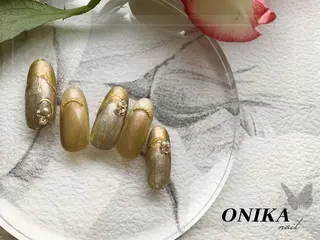 ネイル ONIKA Nail 青山通り店所属・ONIKA Nail 表参道A4徒歩2分のネイルデザイン