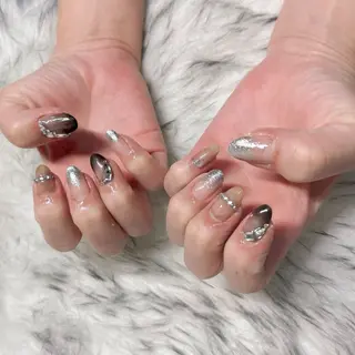 ミディアム mao .のネイルデザイン