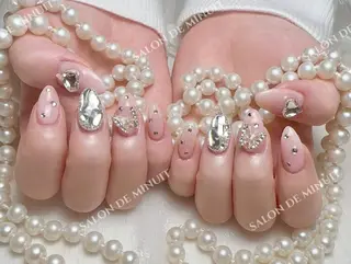 ネイル Momo 🤍のネイルデザイン