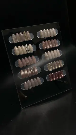 ネイル NILATE所属・渡邉 あいのネイルデザイン