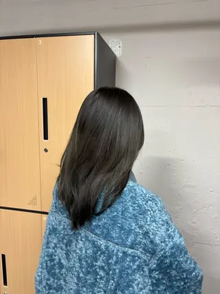 セミロング tokute 中野真咲🐺のヘアスタイル