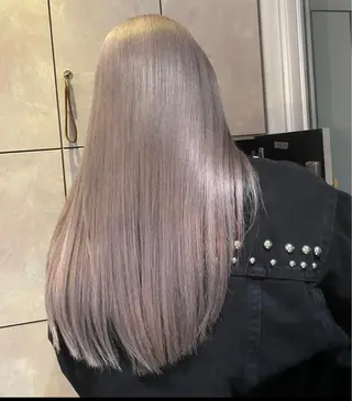 ミディアム カラー ヘアアレンジ 🌹TikTok４万 ﾌｫﾛﾜｰ🌹AKIのヘアスタイル