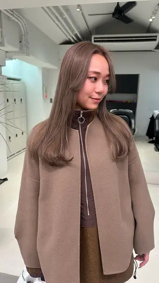 セミロング カラー REINA☁️透明感 カラー/ぷつっと♡のヘアスタイル