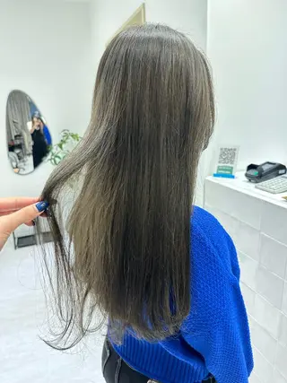 ロング カラー 韓国ヘア顔周りカット 艶髪ベージュtamaのヘアスタイル