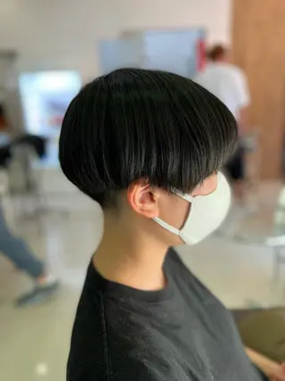 ショート TREASTAR所属・松永 真弥のヘアスタイル