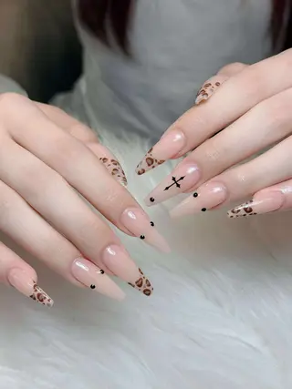 ネイル Lumi Nail 新大久保3‘のネイルデザイン