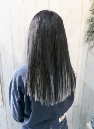 ロング カラー パーマ 大阪レミーエクステ チビ編み込みのヘアスタイル