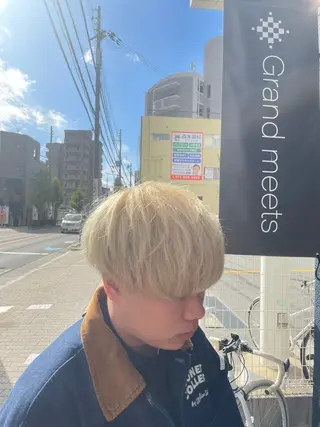 カラー メンズ 山本 純平のヘアスタイル