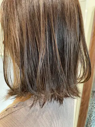 ミディアム カラー ボブ/インナーカラー /眉毛/Miyuのヘアスタイル