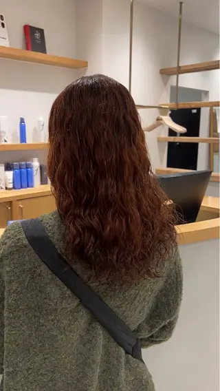 ロング CYAN.栄店所属・久野 紗愛のヘアスタイル