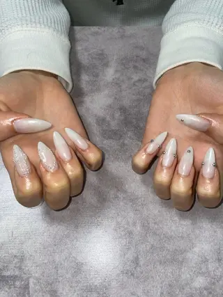 ネイル rino nail所属・坂 しおのネイルデザイン