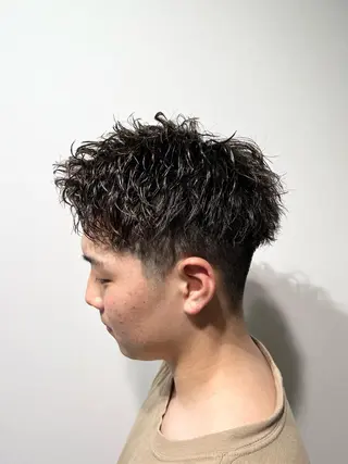 ショート パーマ メンズ メンズパーマ/ メンズ特化/寺阪拓真のヘアスタイル