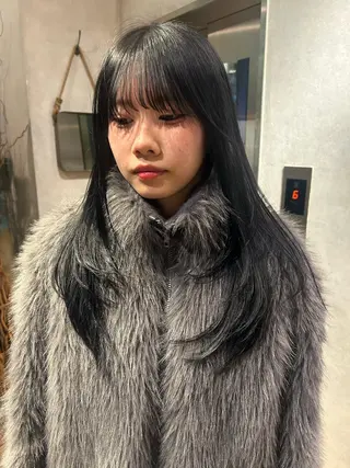 ミディアム December渋谷所属・無料カットモデル募集 / 涼 乃のヘアスタイル