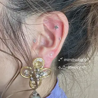 Nailroom. Cinderellaのネイルデザイン