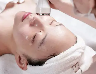 GLÜCK（グリュック）新宿店所属・Glück新宿店 【グリュック 】のエステ・リラクイメージ