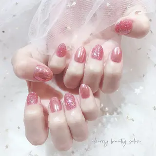ショート SAKURA 🍒のネイルデザイン