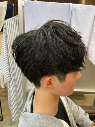 ショート メンズ メンズパーマ特化 カバヤマ　リョウのヘアスタイル