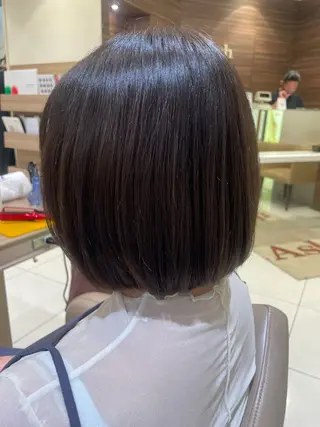 ショート カラー 韓国ヘアメイク🎀/ 縮毛矯正✨山本媛香のヘアスタイル