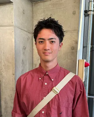 ショート パーマ メンズ 宮崎 恵多のヘアスタイル