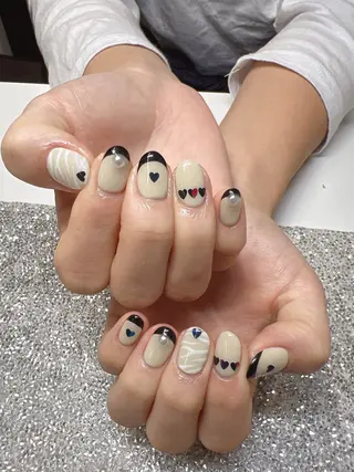 ネイル Guarendo錦糸町店所属・ガレンドウ 白澤 愛子のネイルデザイン