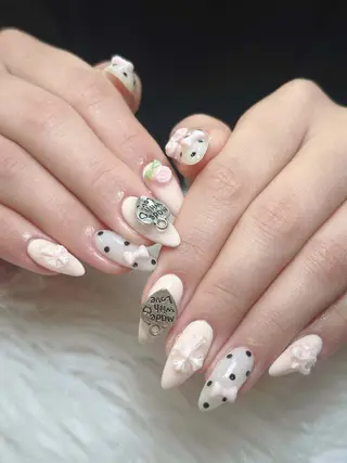 ネイル Nie Nail Shinokuboのネイルデザイン