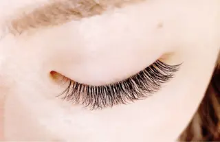 マツエク・マツパ mila.池袋LED エクステ・イガラシのマツエク・マツパデザイン