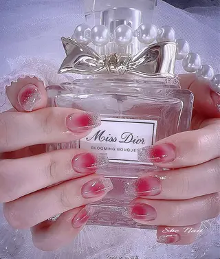 ネイル She   Nail所属・ISA_ BELLAのネイルデザイン