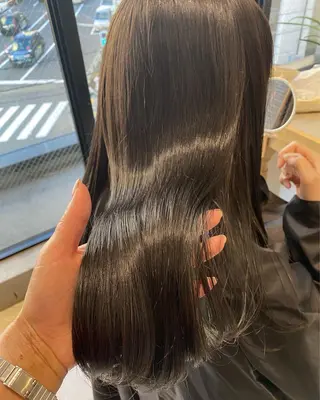 ロング カラー 艶髪/ダークトーン 🩶丸山日向のヘアスタイル