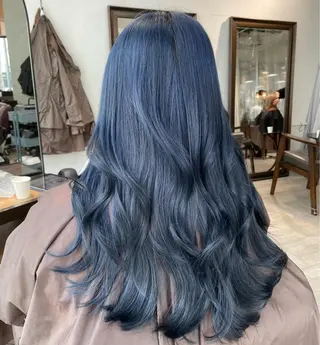 セミロング カラー ヘアアレンジ 🌹TikTok4万 フォロワー🌹AKIのヘアスタイル