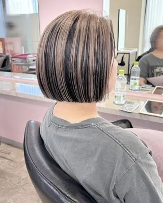 ショート 藤井 貴美子のヘアスタイル