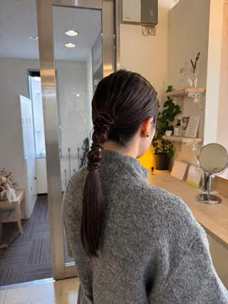 ロング Maho/海外 レイヤー/ハイトーンのヘアスタイル