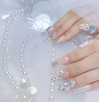 ネイル NailSalon Naiiiiilねいーる所属・Naiiiiil Yukaのネイルデザイン