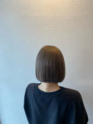 ミディアム 希優🌺ソムリエ /ブリーチ/カットのヘアスタイル