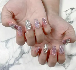 ロング カラー ネイル Q Free nailsのネイルデザイン