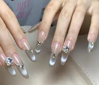 ネイル エリ🫧 nail池袋東口のネイルデザイン