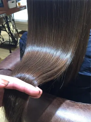 ロング カラー パーマ ヘアアレンジ メンズ キッズ ネイル マツエク・マツパ アティリー 西梅田のヘアスタイル