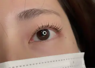 マツエク・マツパ tres momokaの眉毛・アイブロウイメージ