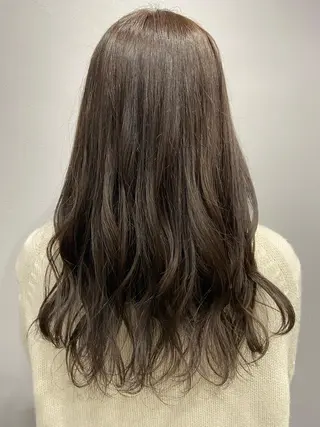 ロング カラー 艶感透明感カラー🤍 hinaのヘアスタイル