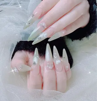 ネイル Meik Nail Salon所属・NaNa🎀 nailのネイルデザイン