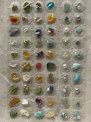 ハーブ 耳ツボ Smooかほく店のエステ・リラクイメージ